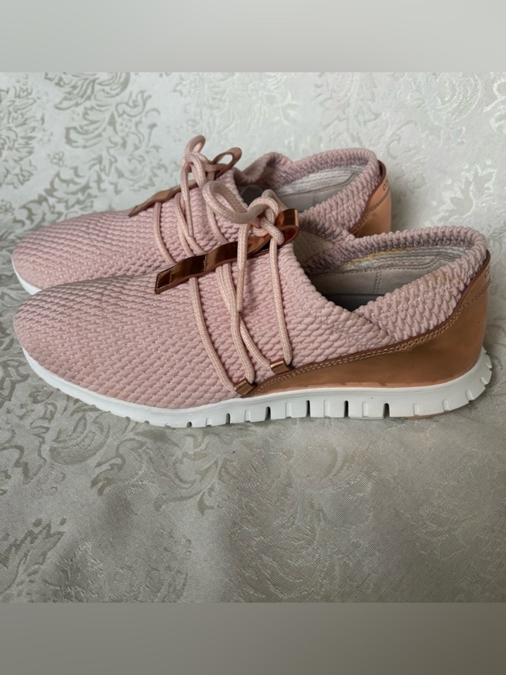 Cole Haan Zerogrand Pink Quilted w/Metallic Accents Sneakers, Size 7.5 - Picture 3 of 12